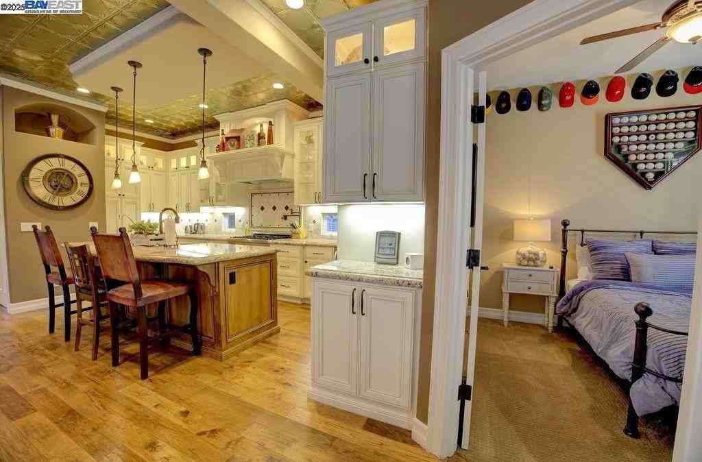 4536 1st St - Photo 4 of 32