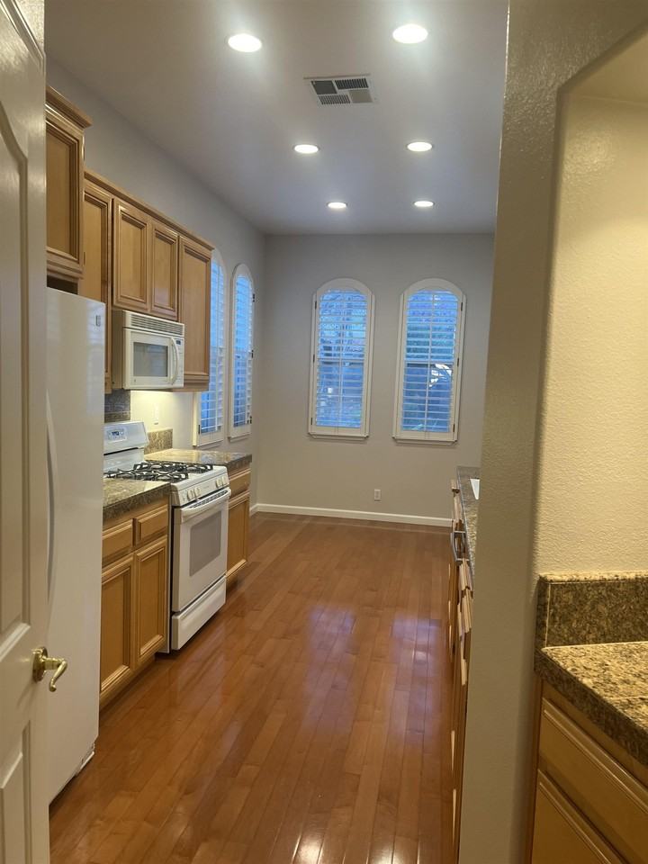 2133 Watercress Pl - Photo 3 of 21