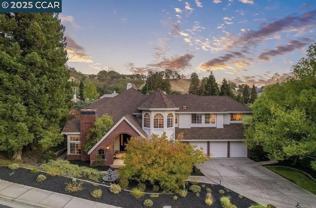 3109 Stonegate Dr - Photo 1 of 1