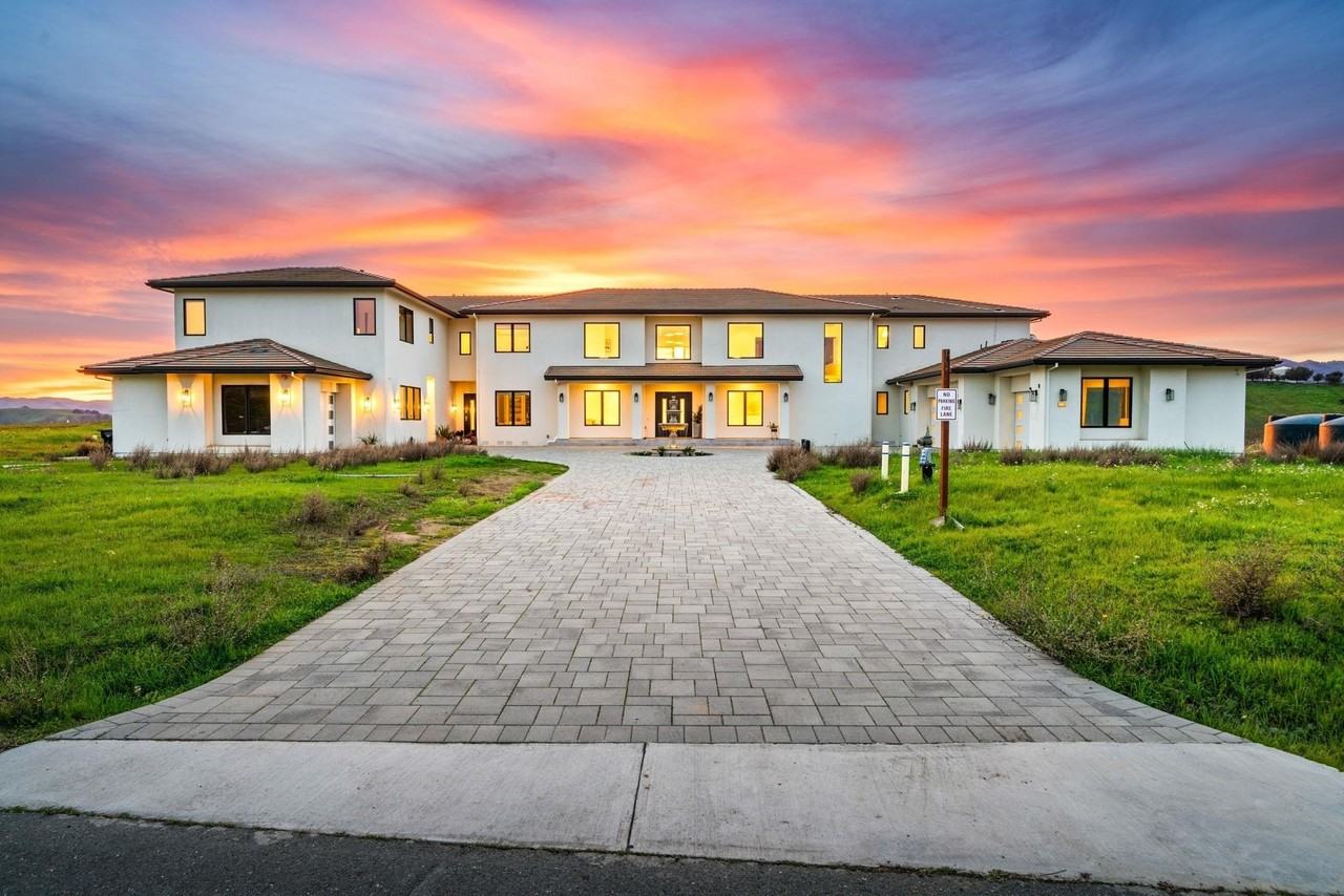 7778 Laguna Heights Ct - Photo 6 of 50