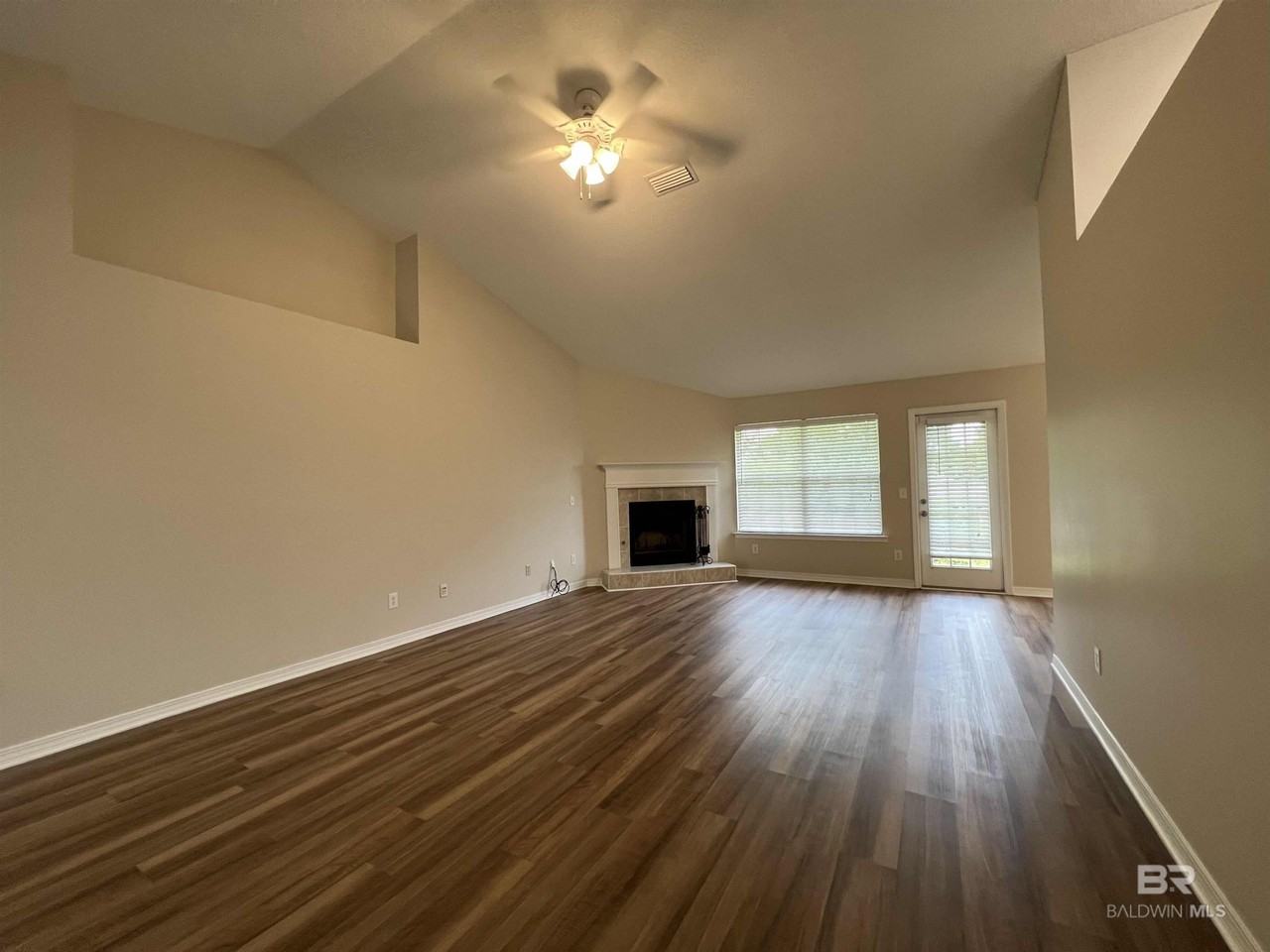 27733 Bay Branch Dr - Photo 4 of 21