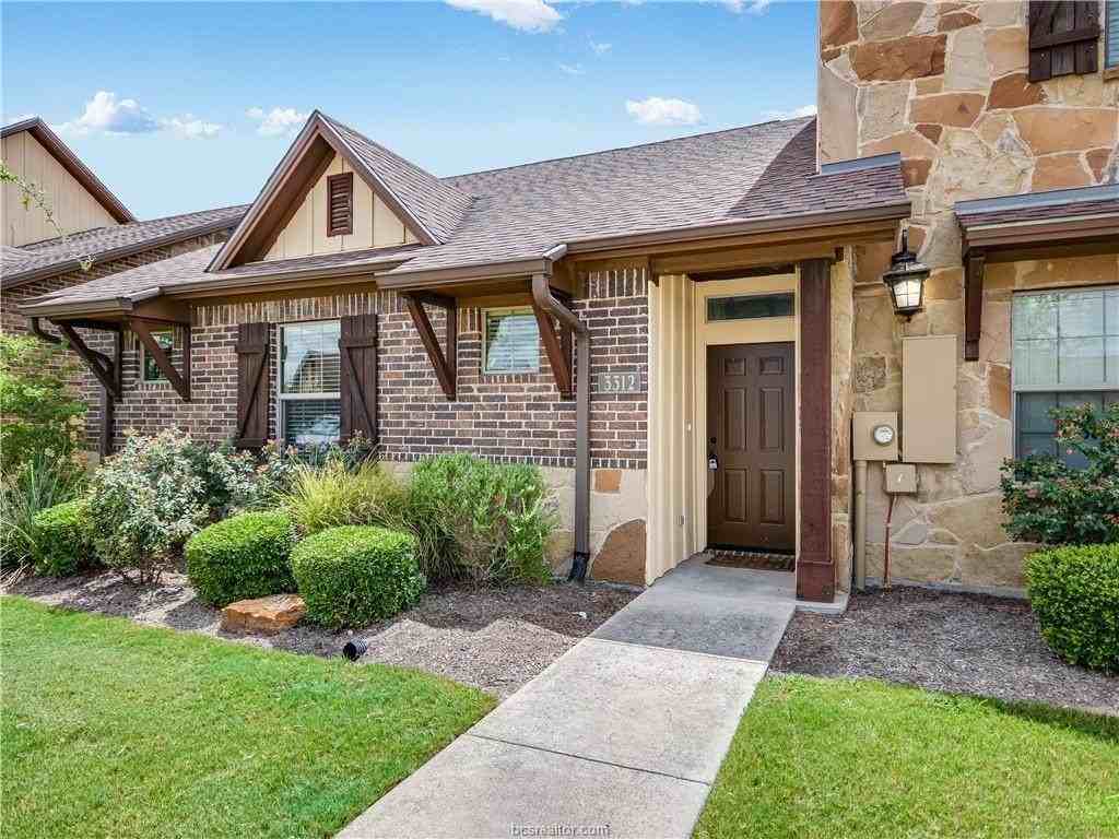 3312 Airborne Ave - Photo 4 of 17