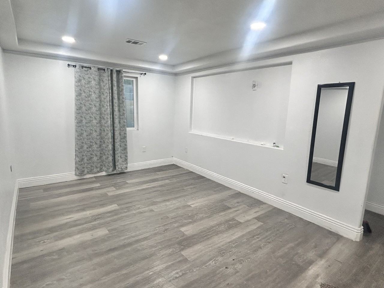 8017 Laurel Ave #1 - Photo 2 of 18