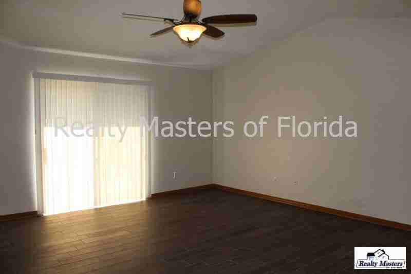 1217 Brook Bend Rd - Photo 2 of 18