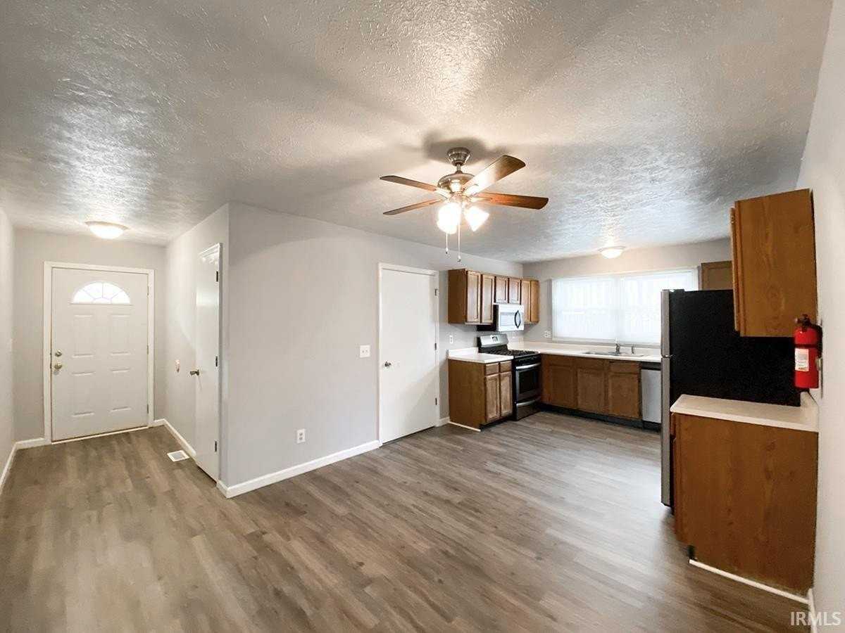 1409 S Palmer Ave - Photo 5 of 29