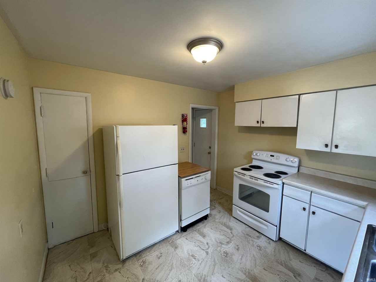 2536 E Eastgate Ln - Photo 7 of 29