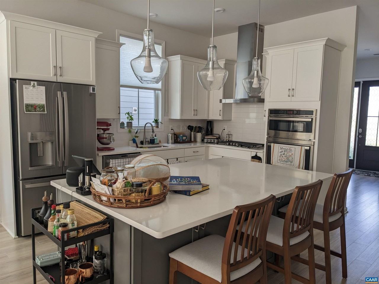 4758 Loyola Way - Photo 4 of 26