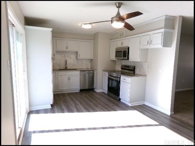 8 Brookway Ln - Photo 5 of 24