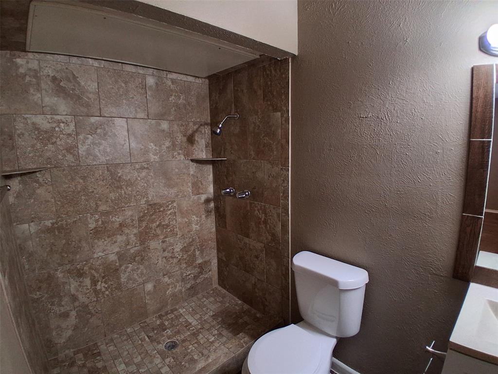 553 Hanover Dr #553 - Photo 3 of 9