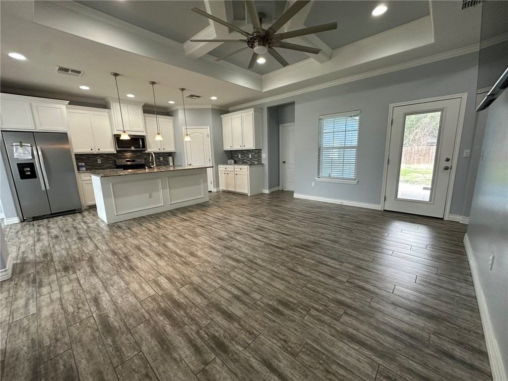 148 N 9th St - Photo 2 of 35