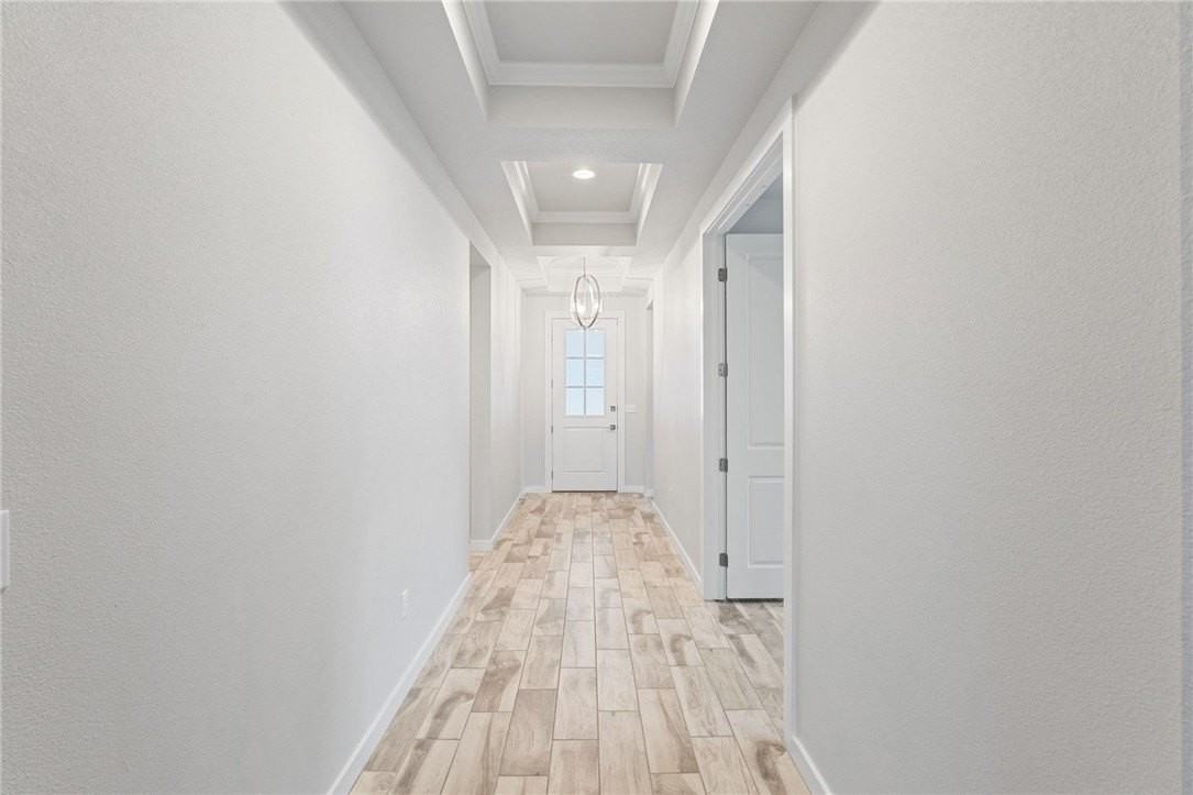 7702 Hulk Dr - Photo 3 of 30