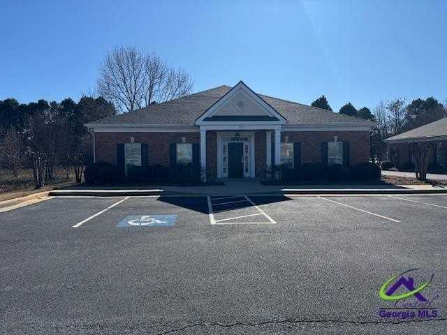 110 Tommy Stalnaker Dr Ste A - Photo 2 of 36