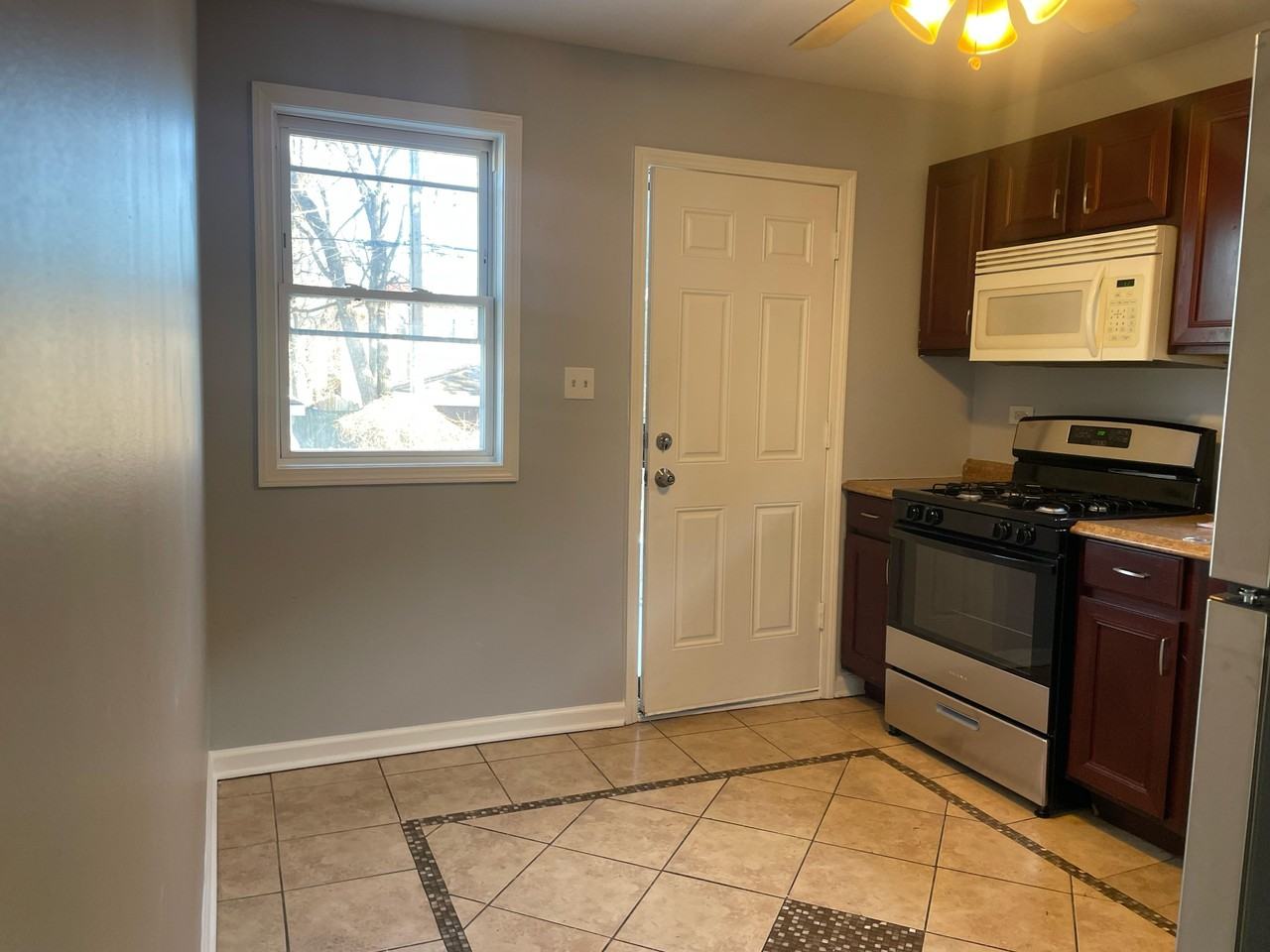 9129 S Chappel Ave #1 - Photo 6 of 36