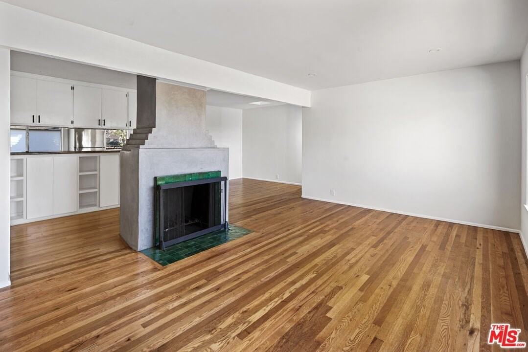 10712 Clarkson Rd - Photo 5 of 23