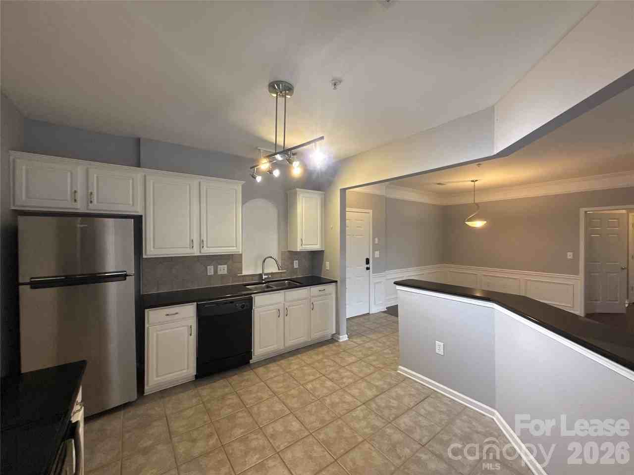 14335 San Paolo Ln - Photo 6 of 17