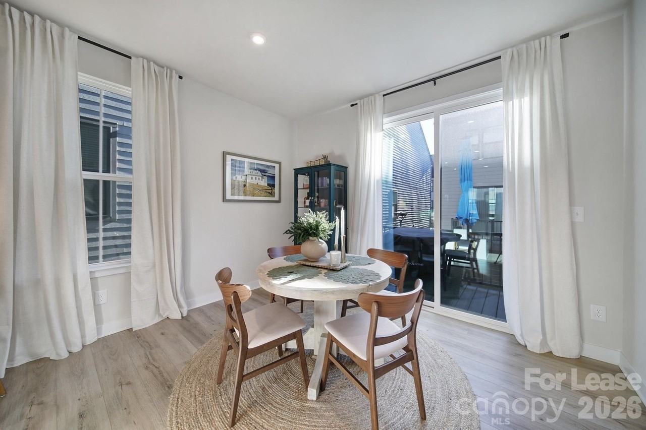 6120 Station Crossing Ave - Photo 3 of 33