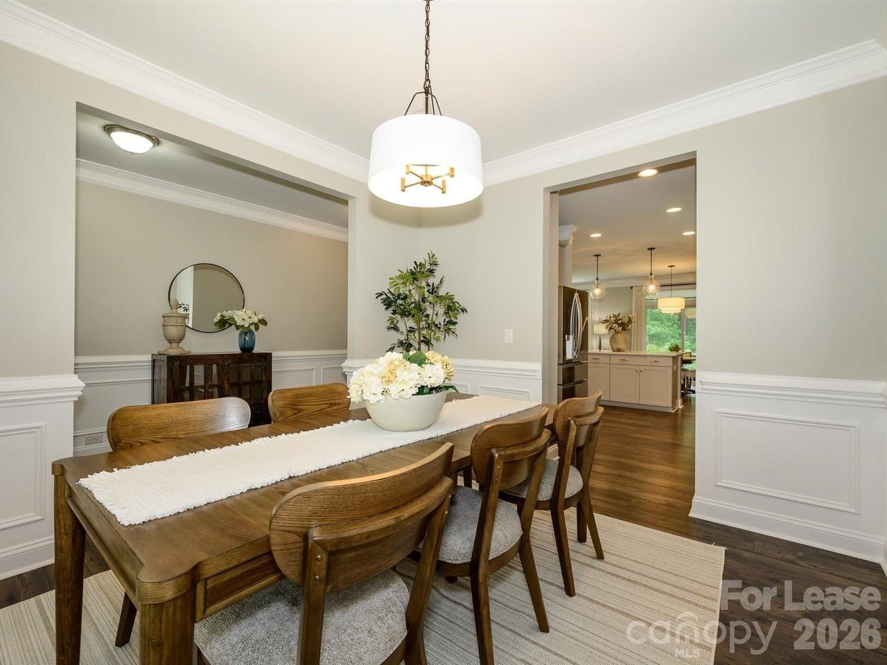 3009 Lydney Cir - Photo 6 of 37