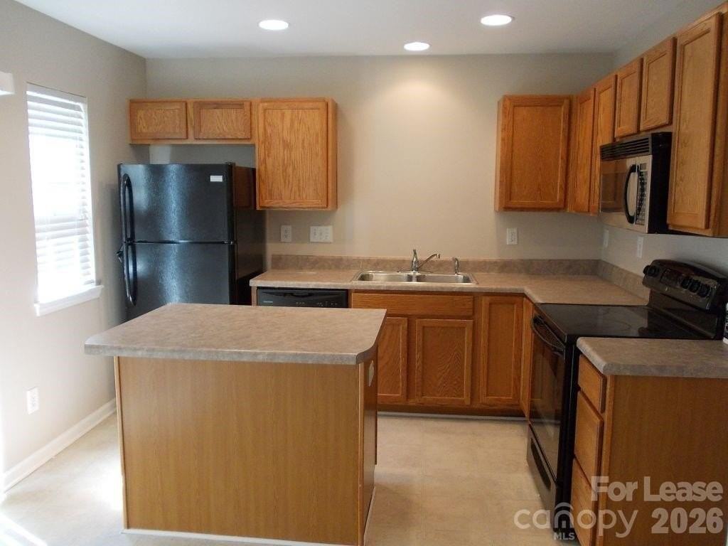 2595 Brackley Pl Nw - Photo 6 of 22