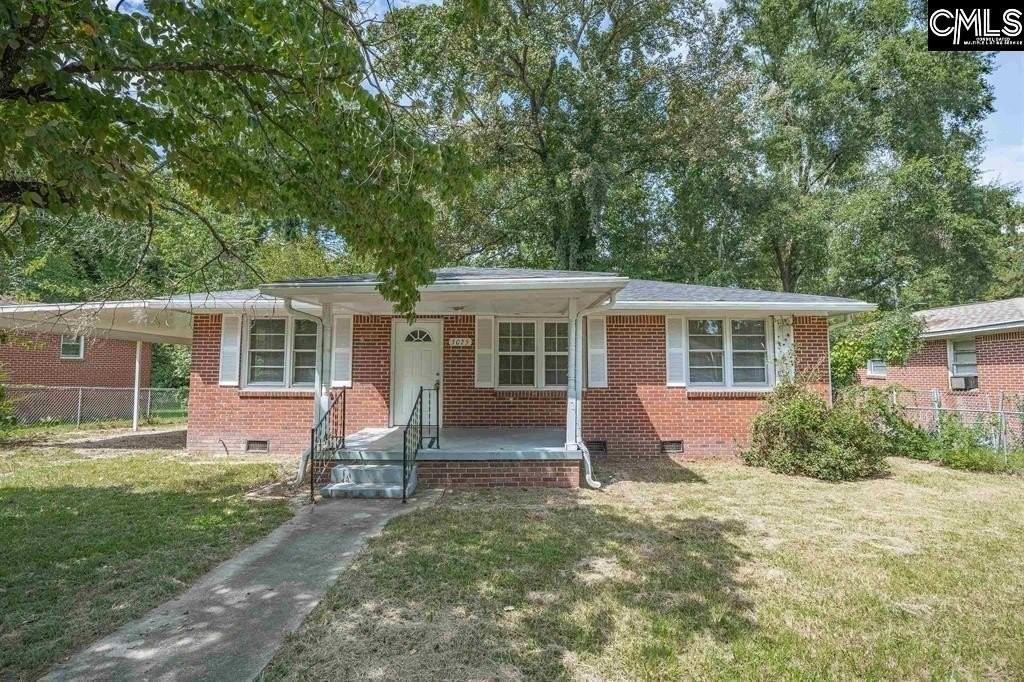 3025 Hammond Ave - Photo 2 of 37