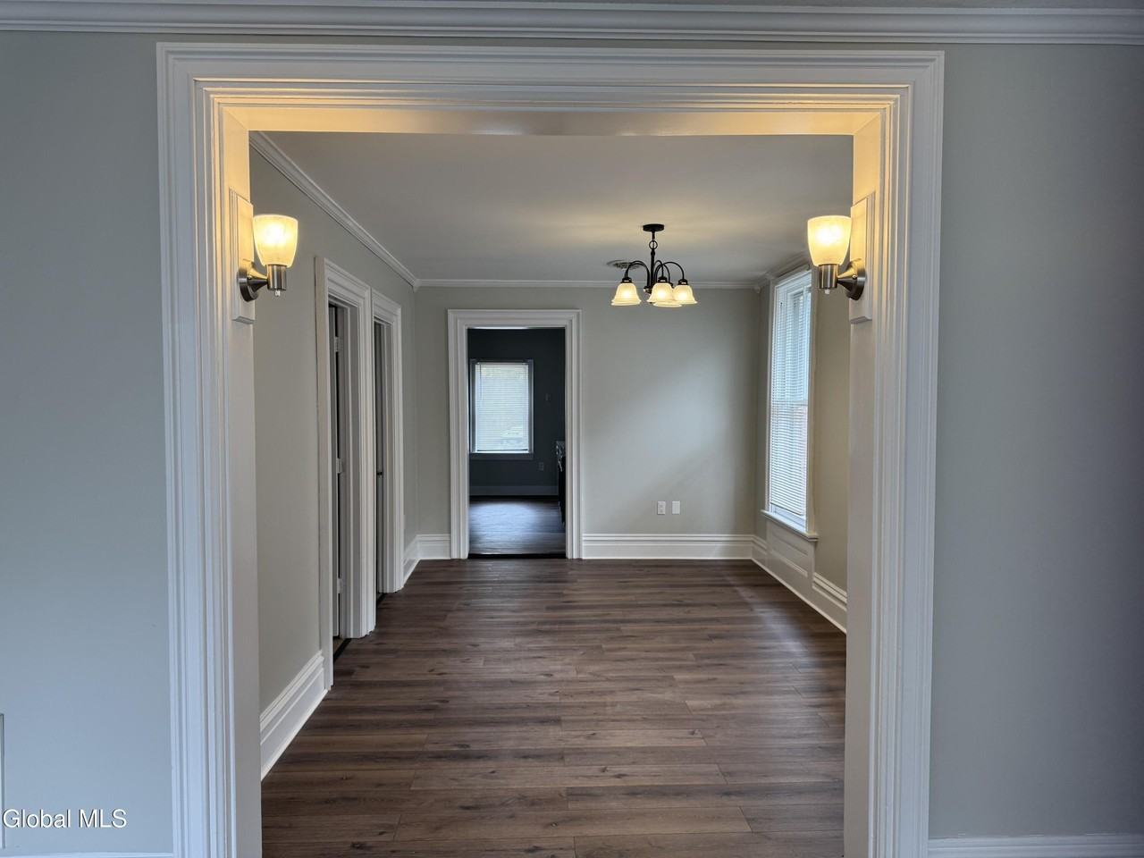 528 4th Ave #2 - Photo 5 of 15