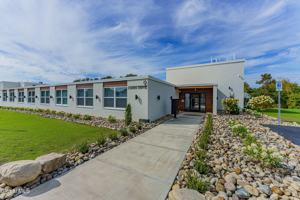 featured image of 9 Laura Dr Unit 105 #105