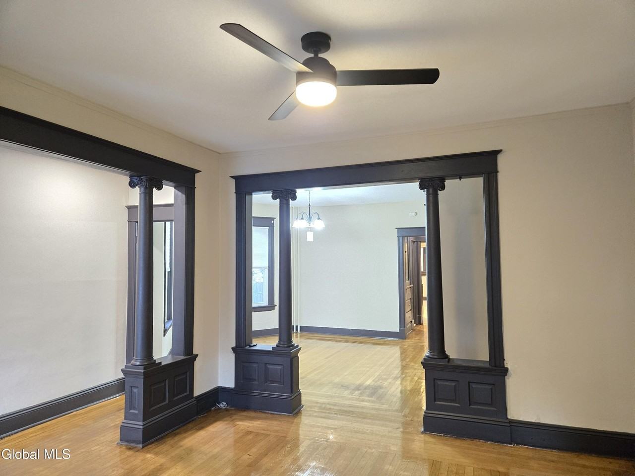 355 Myrtle Ave Apt A #A - Photo 6 of 50