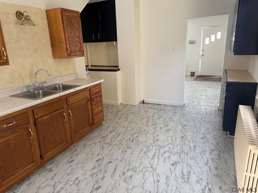 85 Grass Ave - Photo 2 of 15