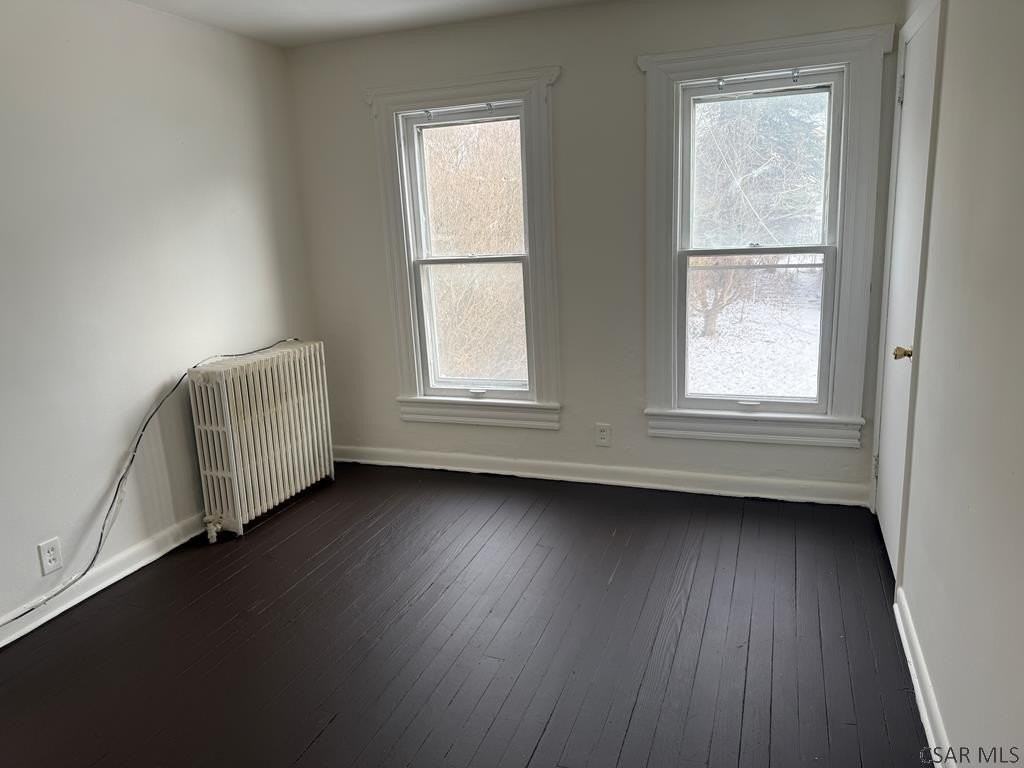 85 Grass Ave - Photo 6 of 15