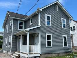 featured image of 38 Beecher St