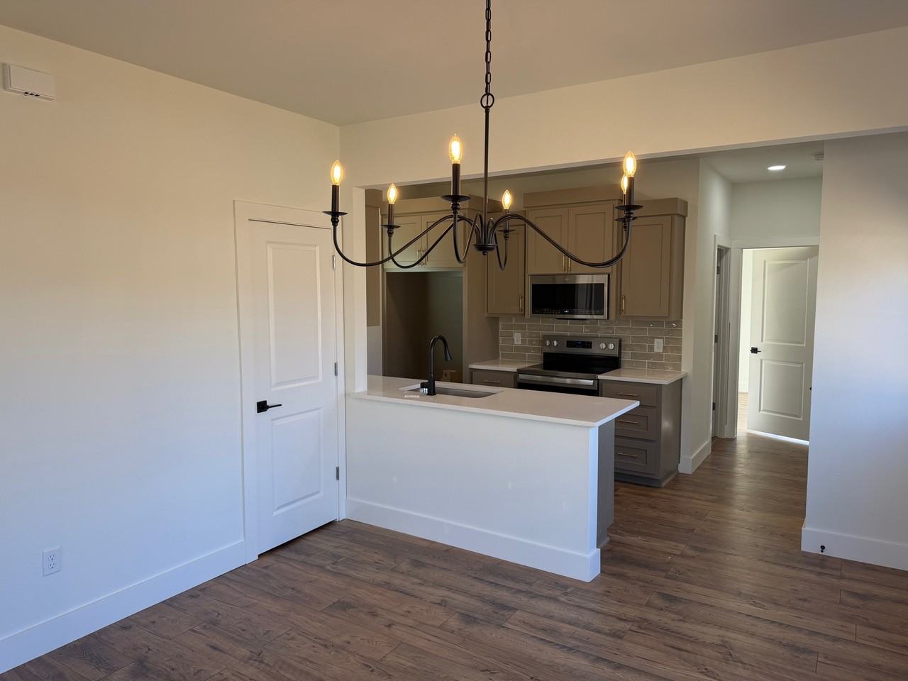 401 Birmingham St Se #1 - Photo 5 of 20