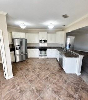 121 Winterberry Rd - Photo 6 of 11