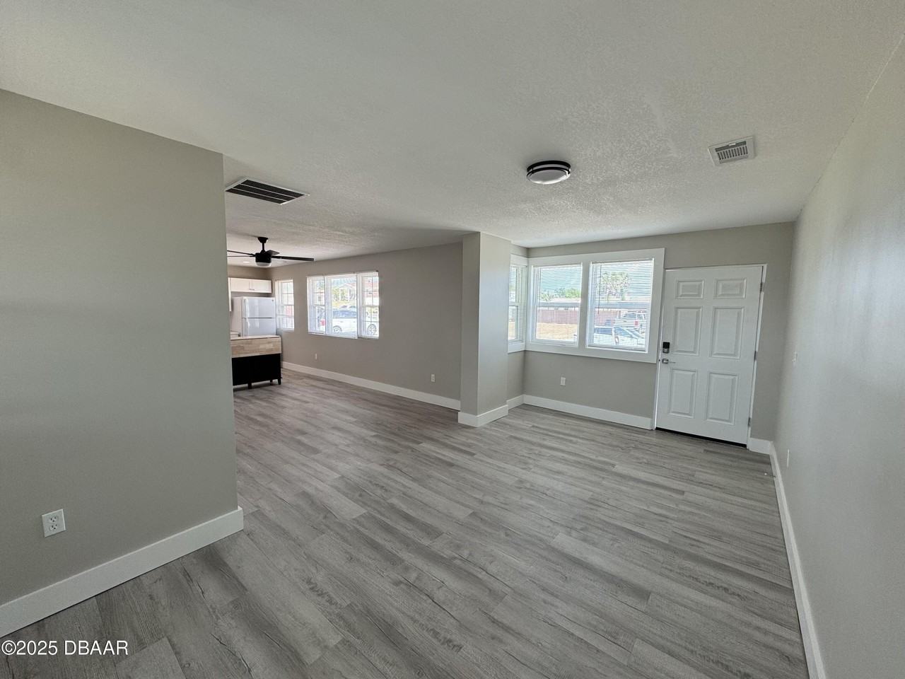 127 Moore Ave Unit 2 #2 - Photo 4 of 22