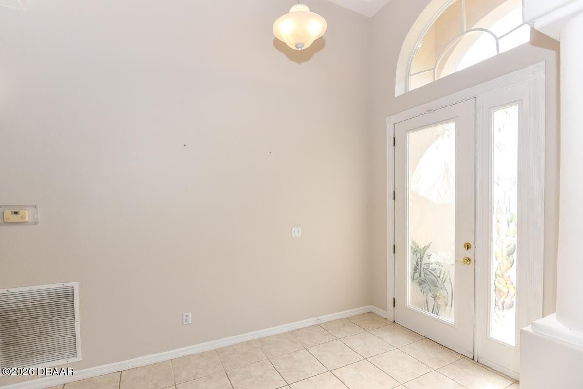 1237 Sunningdale Ln - Photo 7 of 33