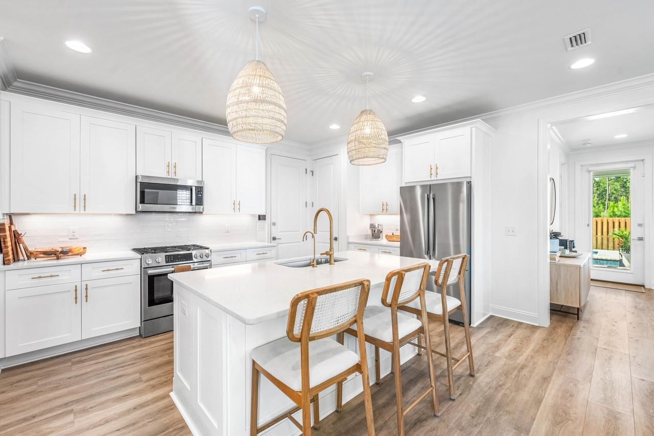 229 Windrow Way - Photo 7 of 50