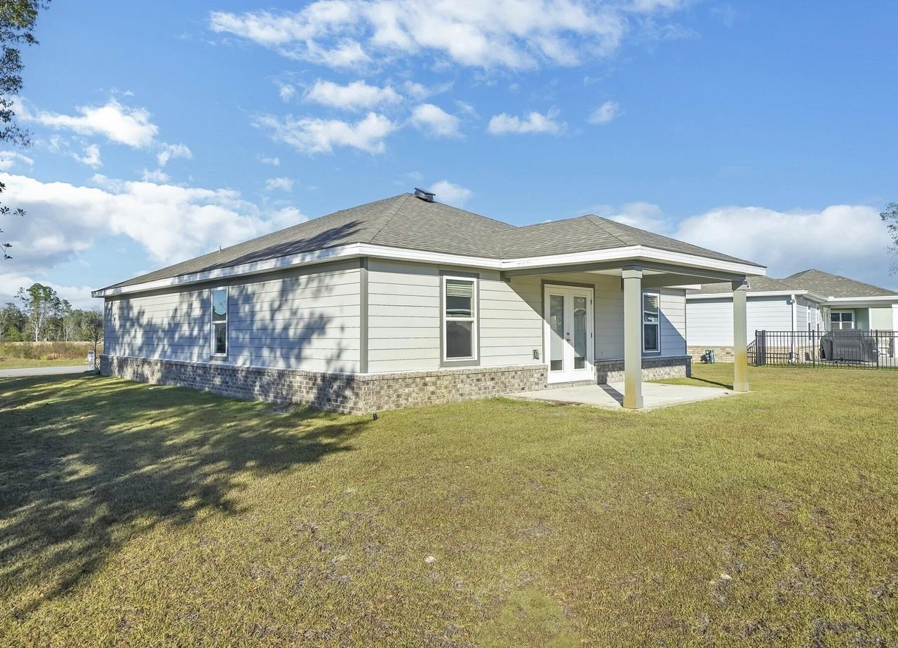 10 Riverwalk Xing - Photo 3 of 35