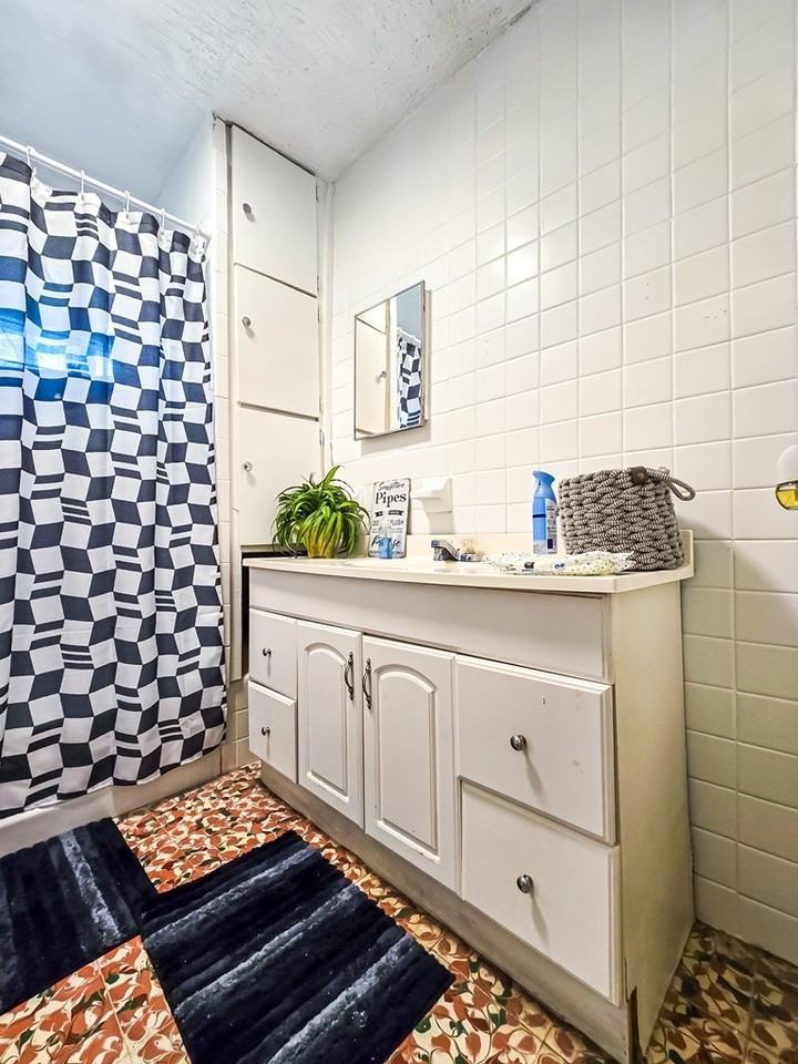 207 N Ceylon St - Photo 5 of 21