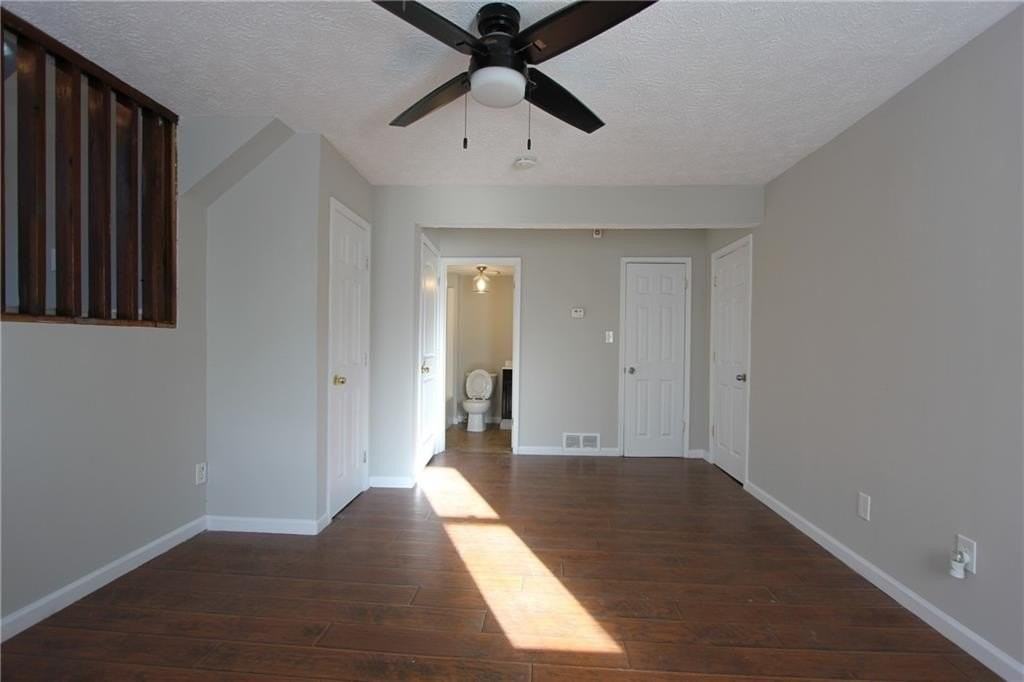 3085 Creel Rd - Photo 4 of 33