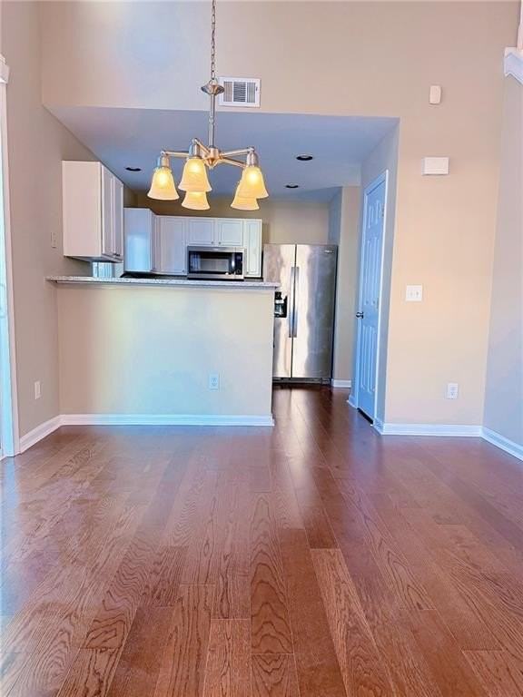 363 Hiawassee Dr - Photo 4 of 20