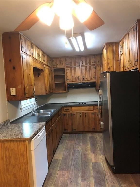 1048 Mantissa St Nw - Photo 4 of 12