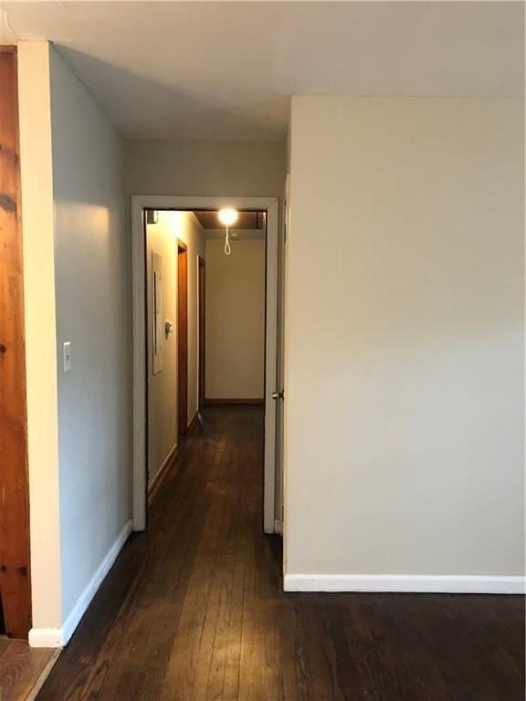 1048 Mantissa St Nw - Photo 5 of 12