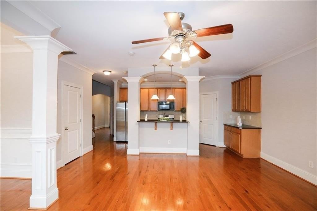 3528 Pecos Ln - Photo 6 of 40