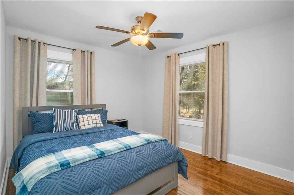 1934 Pinedale Pl - Photo 4 of 25