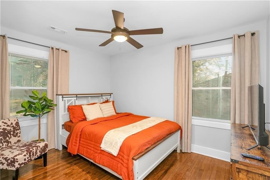 1934 Pinedale Pl - Photo 6 of 25