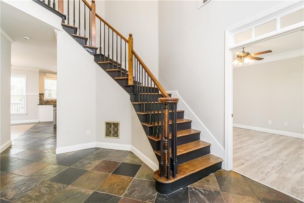 6710 Timber Cove Pt - Photo 4 of 50