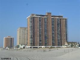 featured image of 4800 Boardwalk #1905A