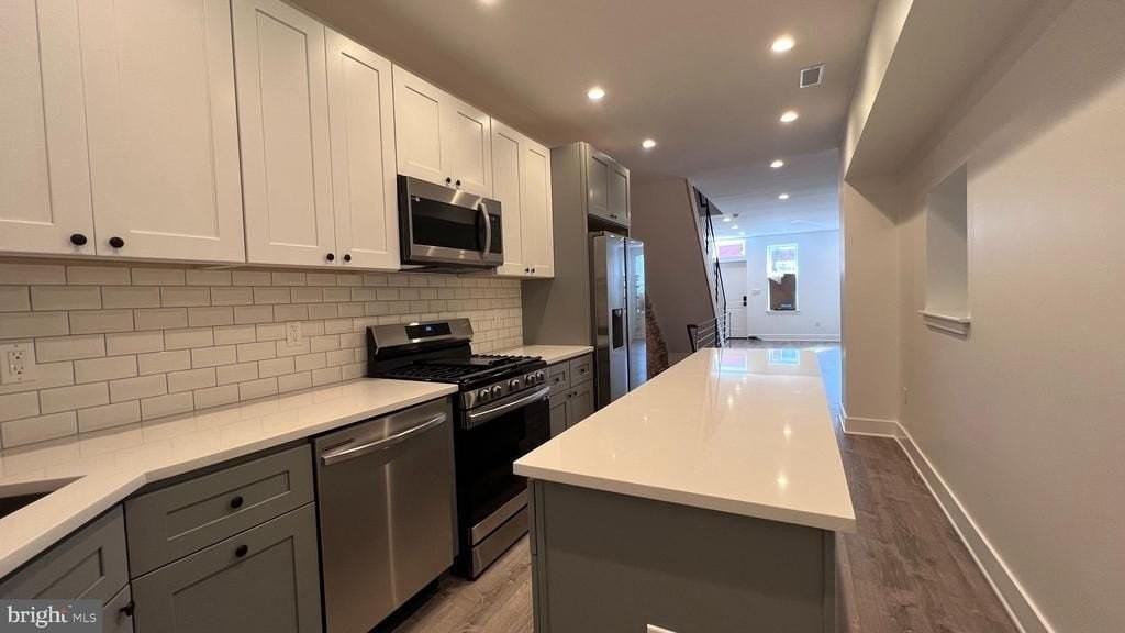 1424 S 22nd St - Photo 7 of 14