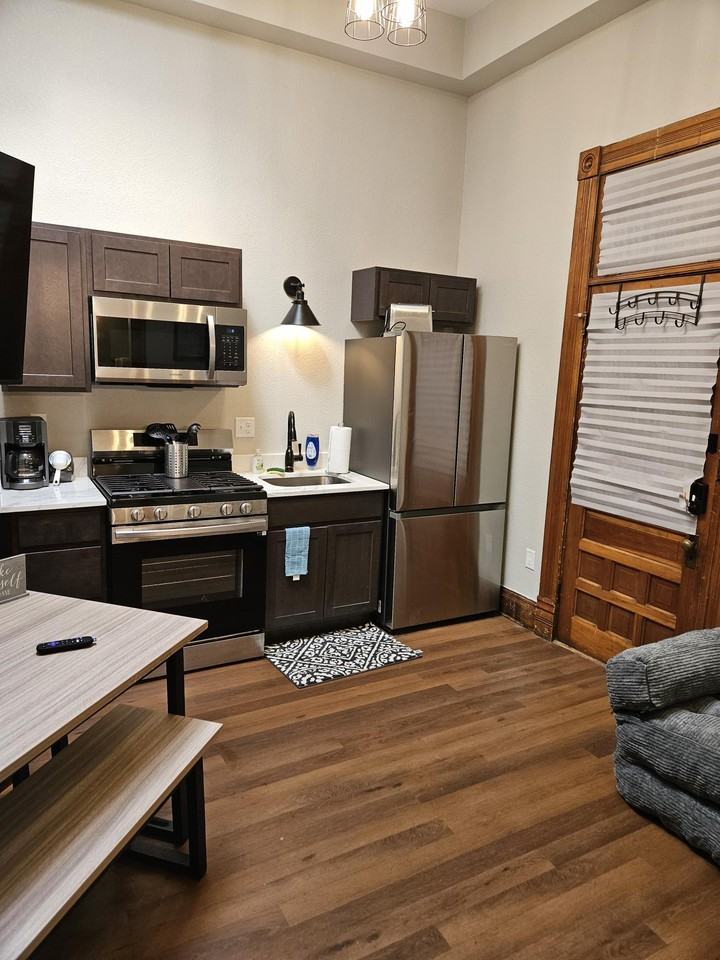 519 Main StreetUnit J #J - Photo 4 of 17