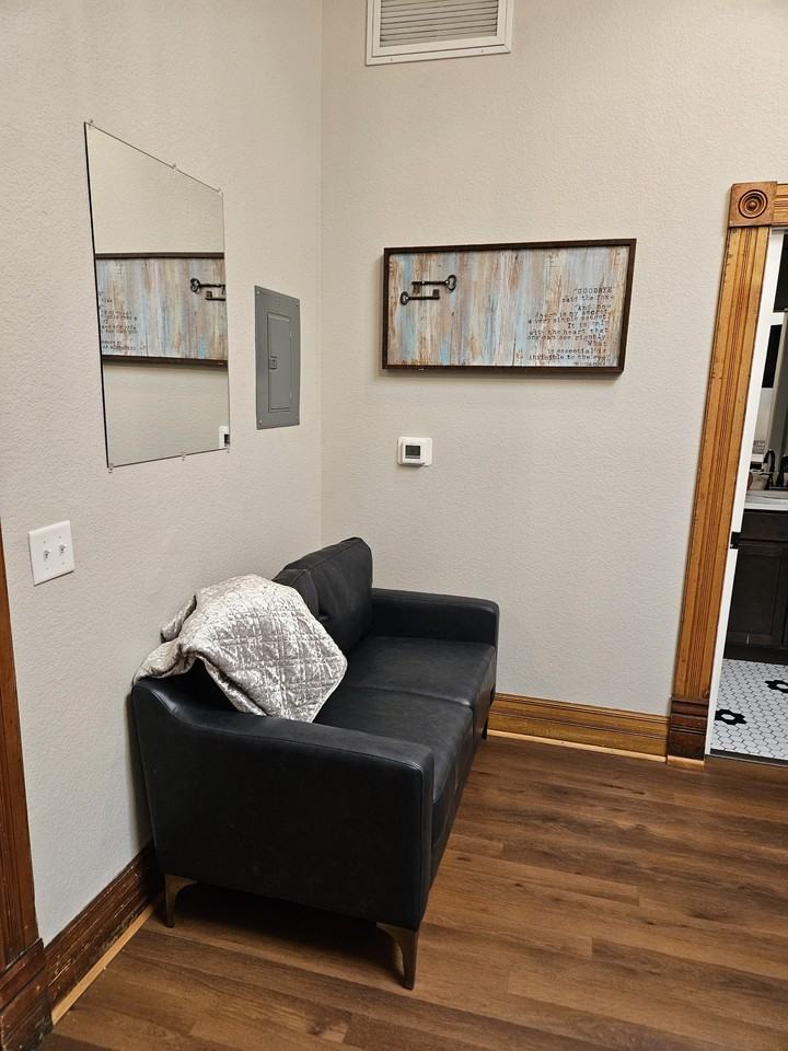 519 Main StreetUnit J #J - Photo 5 of 17