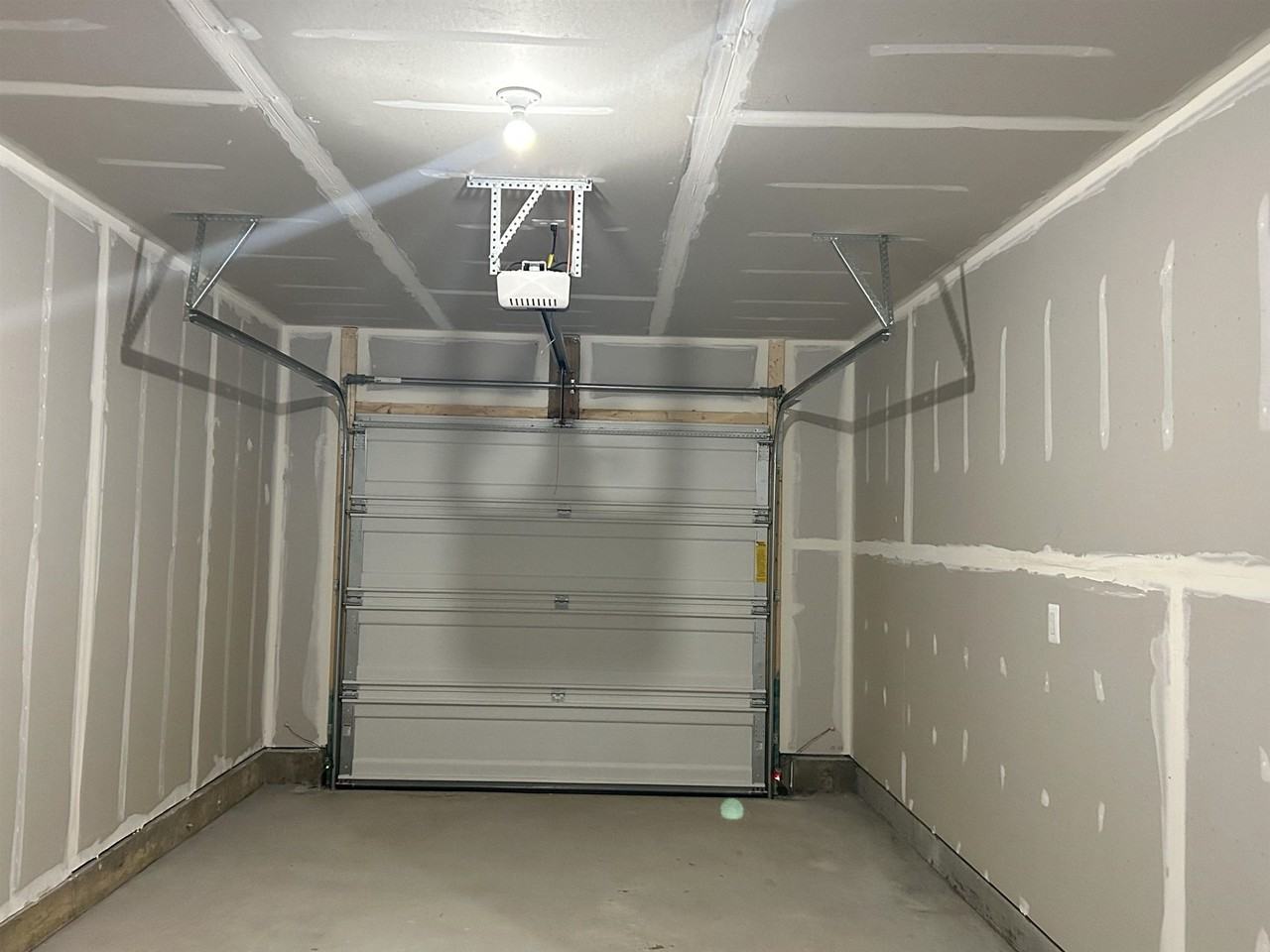 424 Willowshire Ct - Photo 4 of 10