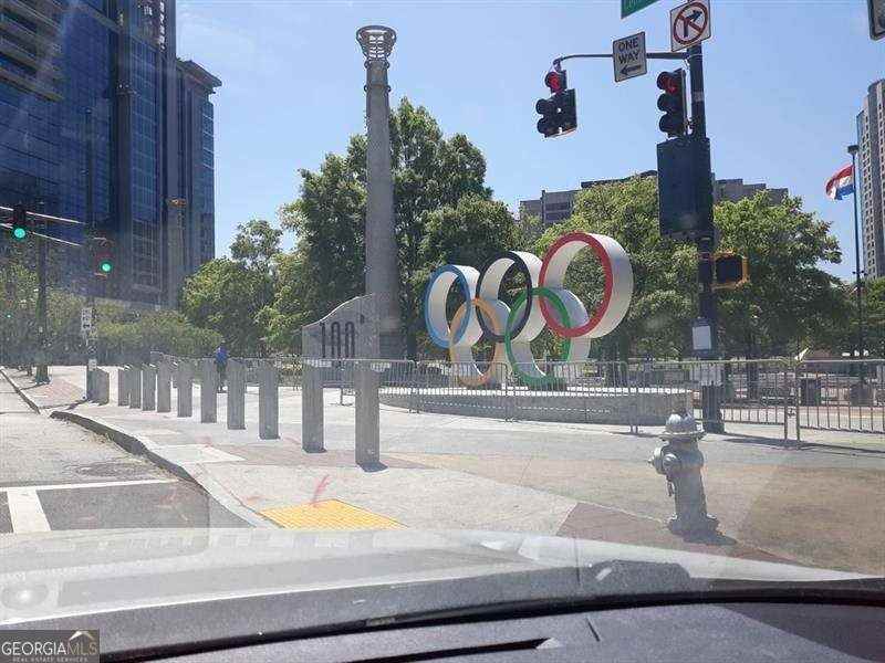 300 Peachtree St Ne Apt 3i #3I - Photo 5 of 23